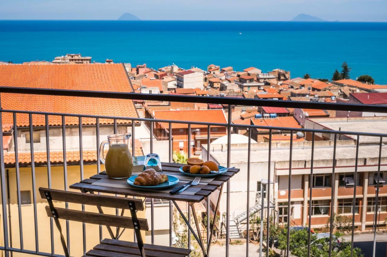 Bed and Breakfast Casadada Santo Stefano di Camastra Exterior foto